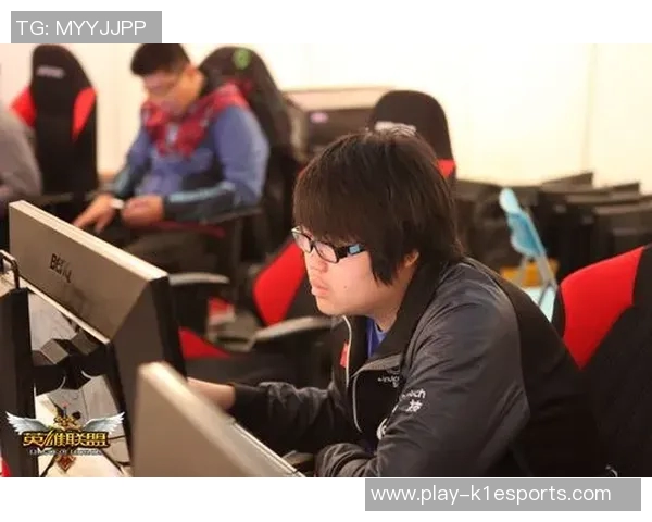 和平精英玩家热议IG战队状态争议引发的讨论与反思