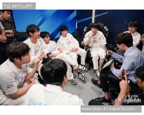 S15LOL比分与DOTA2焦点BLG耐力分析及其对战绩的影响探讨