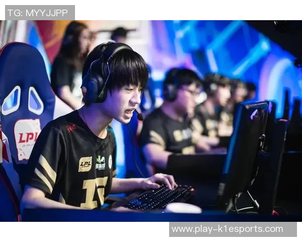 电竞实时数据深度解析RNG在王者荣耀中的战术意识与决策能力