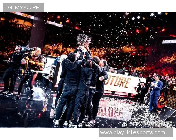 热议英雄联盟FPX战队技术变革背后的策略与创新探索实时新闻